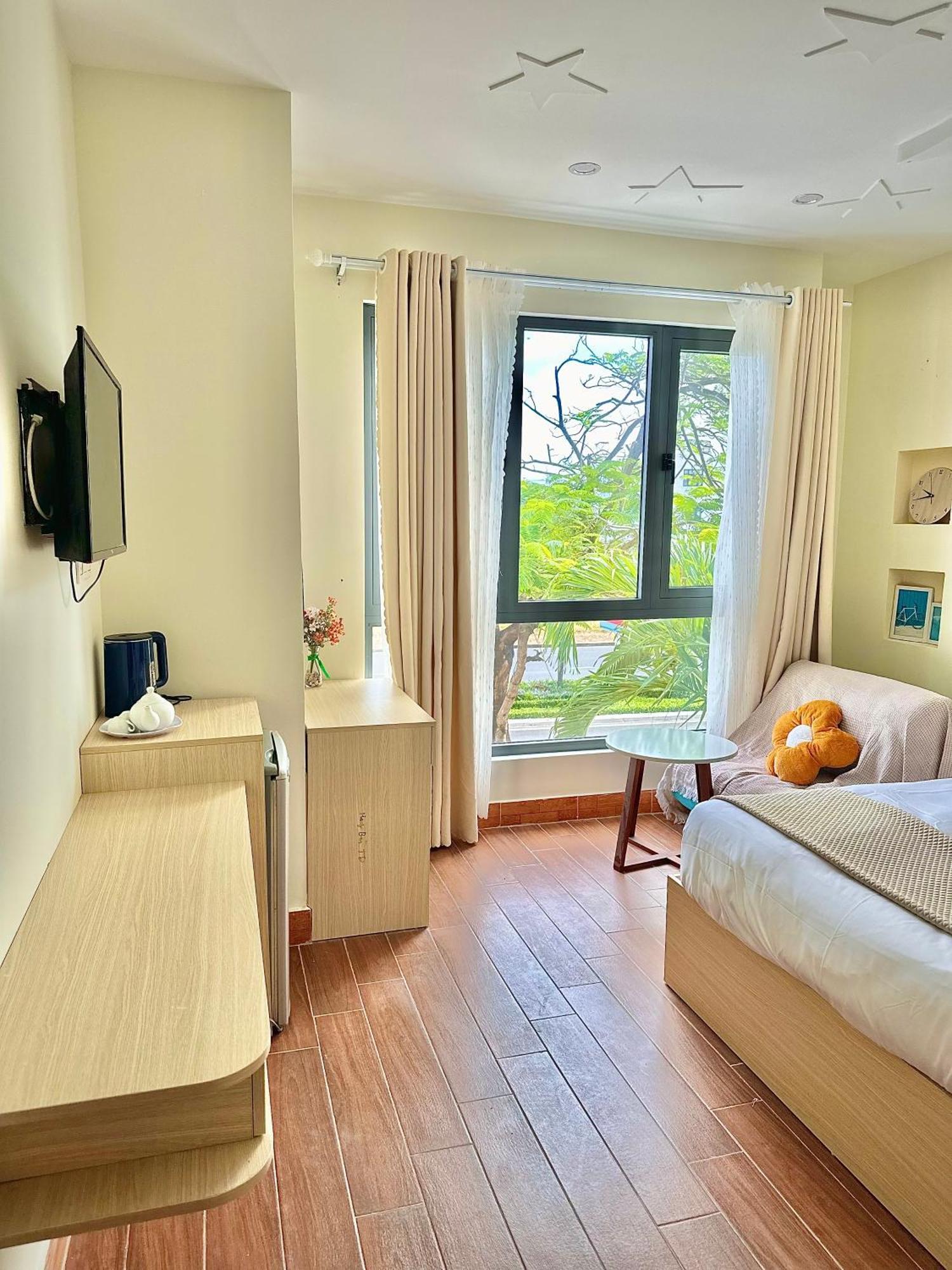 Khách sạn Sinh Hiền Tuy Hoa Exterior foto