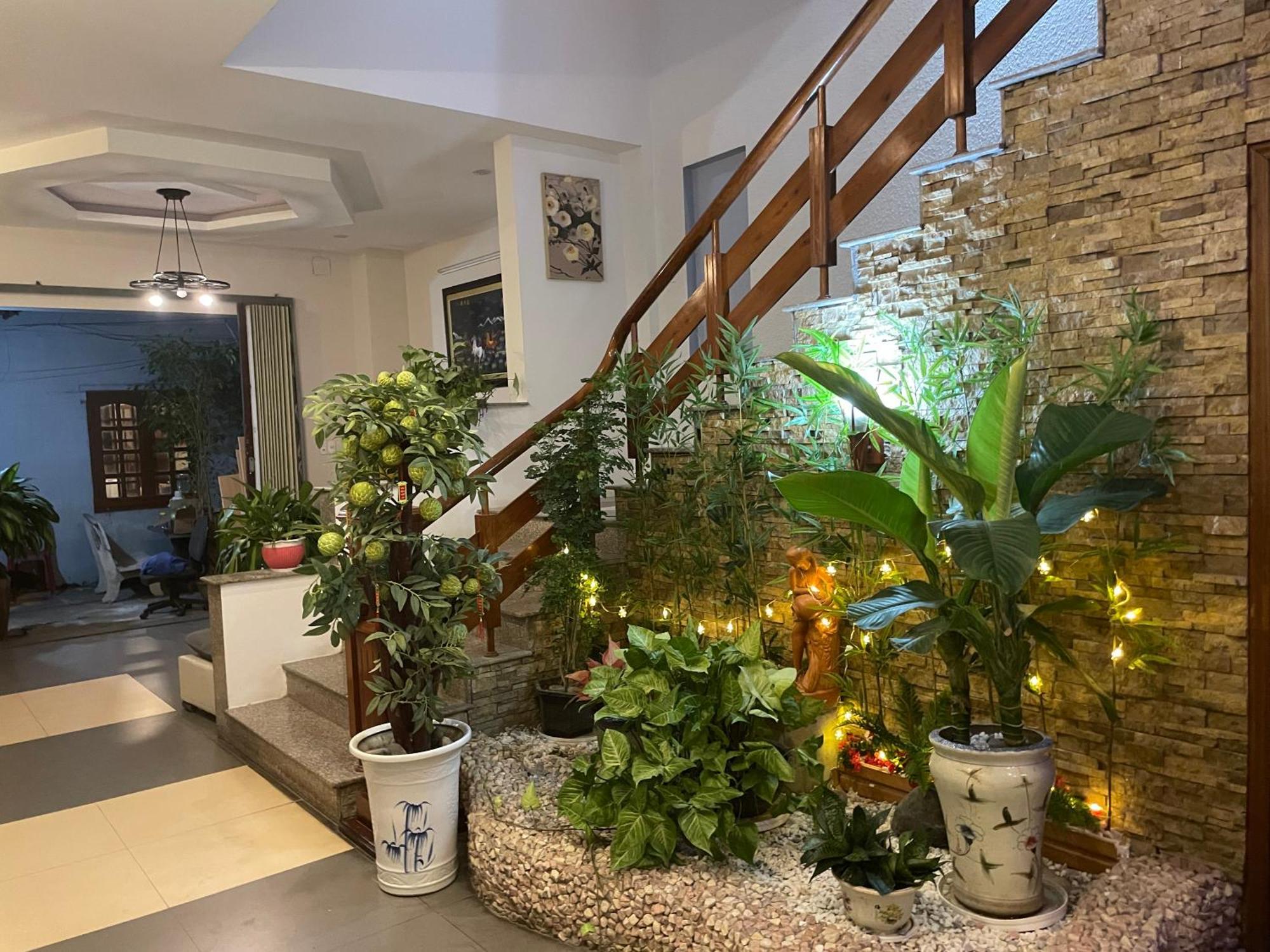 Khách sạn Sinh Hiền Tuy Hoa Exterior foto