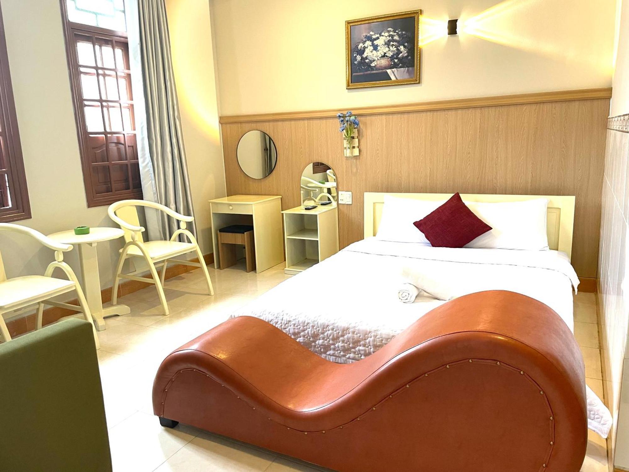Khách sạn Sinh Hiền Tuy Hoa Exterior foto